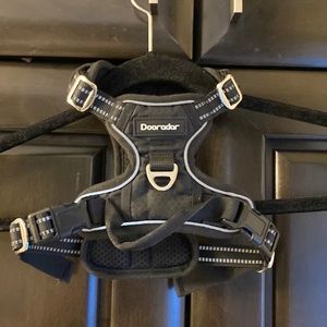 Dooradar reflective dog harness size S used twice